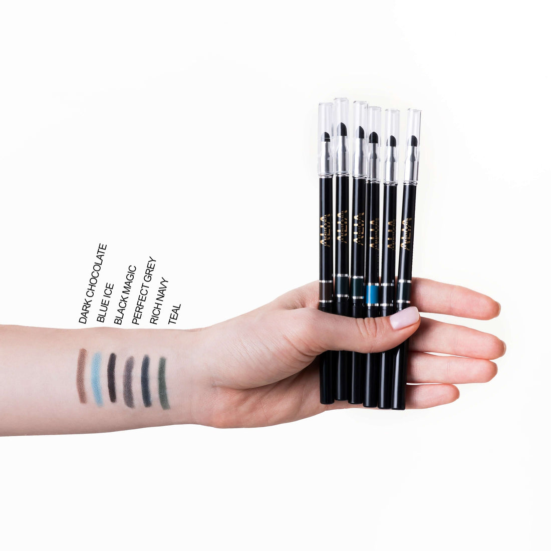 Guide to Retractable Eye Pencils: Smudge-Proof, Versatile