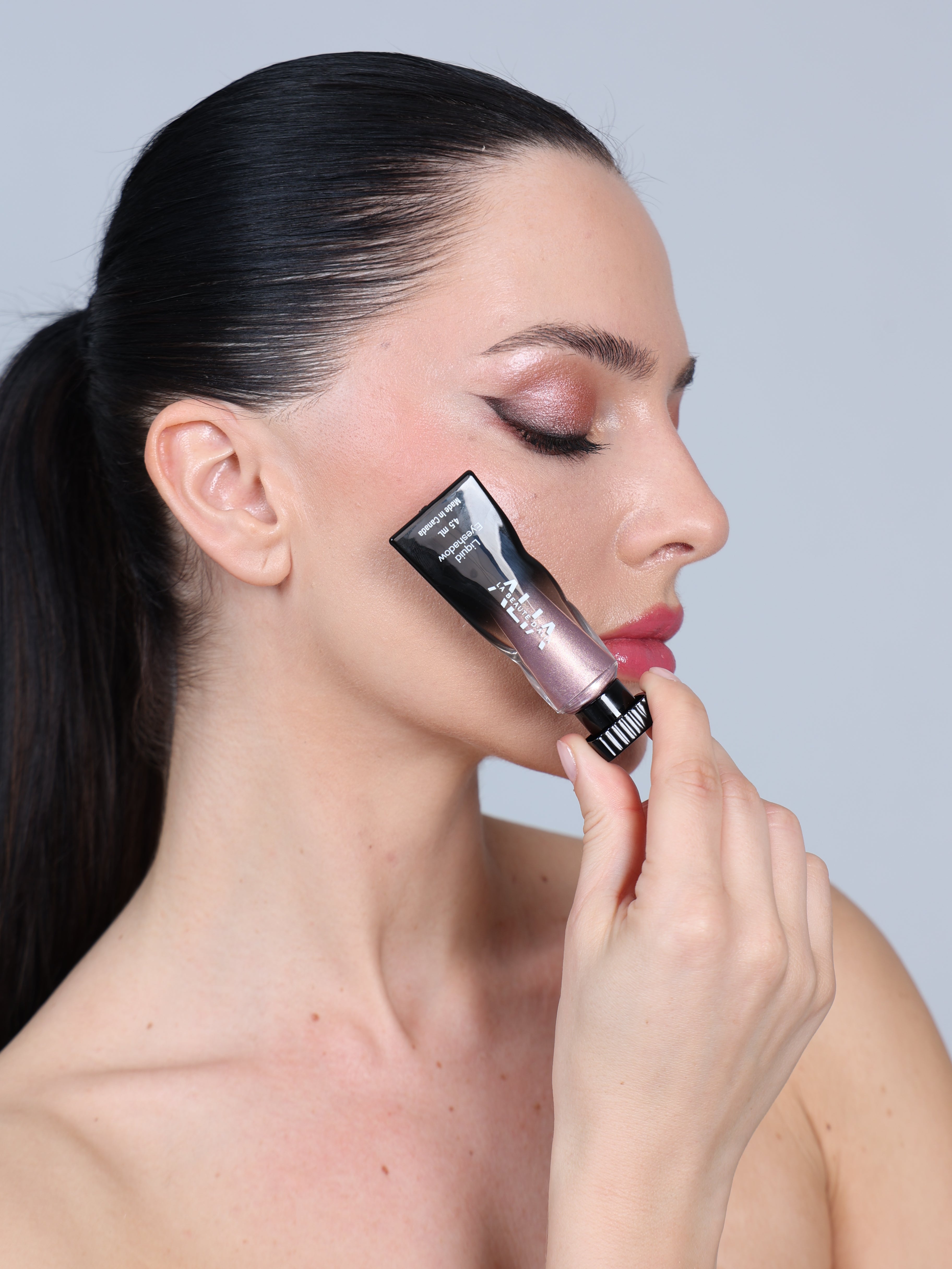 Liquid Eyeshadow